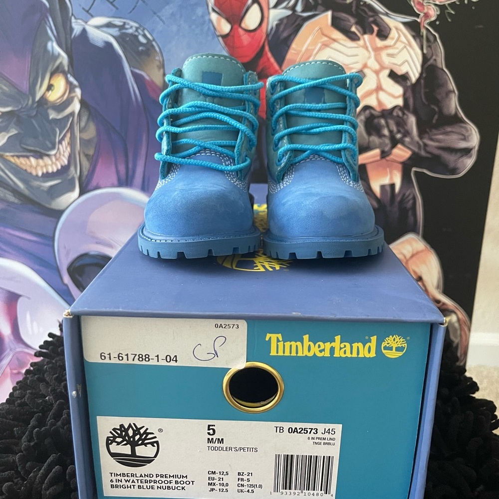SpongeBob Timberlands - Picture 3 of 5
